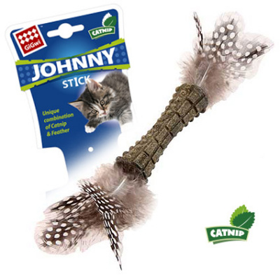 Игрушка для кошек GiGWi "Johnny Stick" Палочка из прессованой кошачей мяты с перьями с 2-х сторон 8*2,5*2,5см (И-75335)